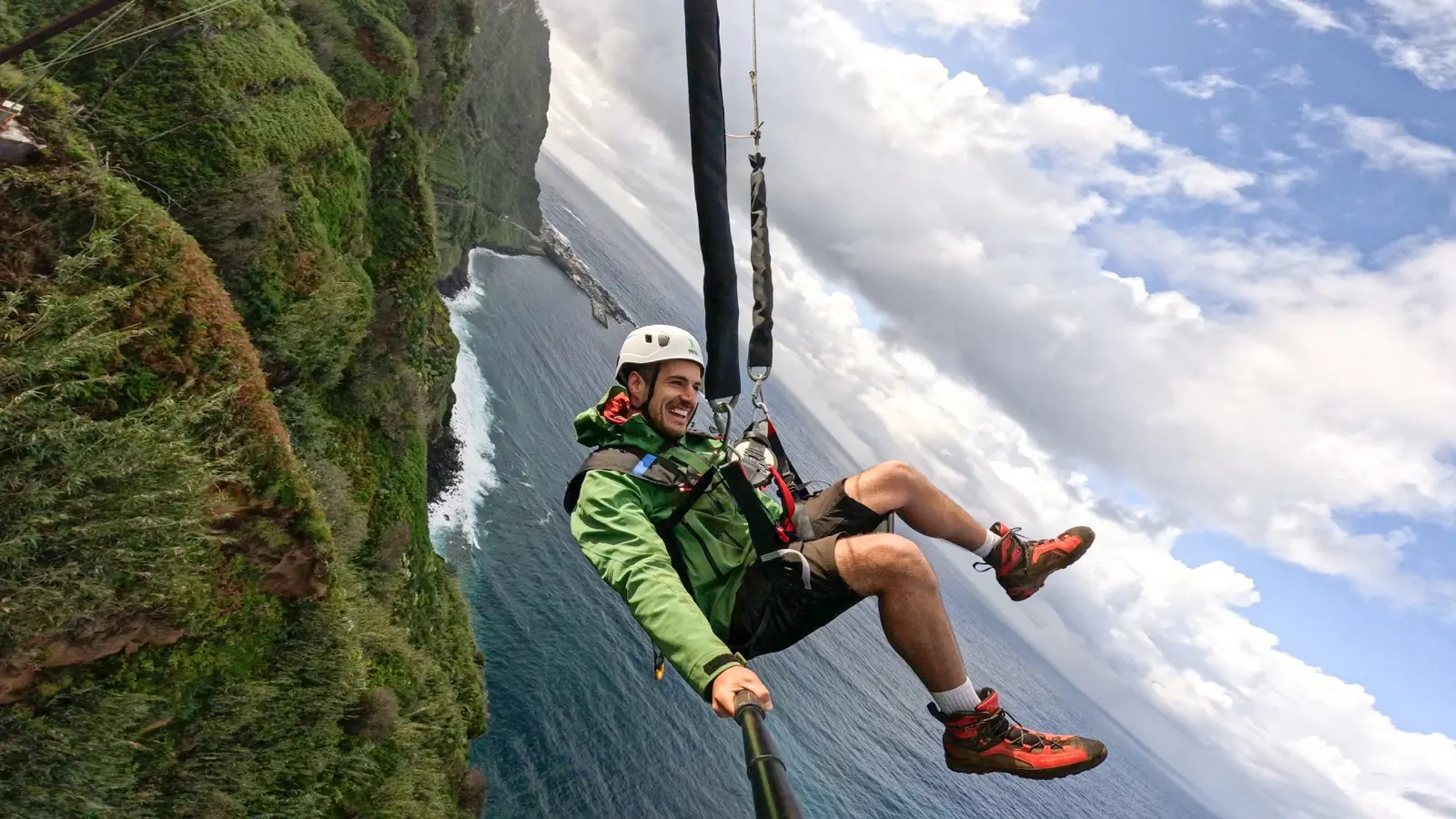 Giant swing 250m above the Atlantic